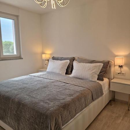 Luxury Apartment Umag Eksteriør billede